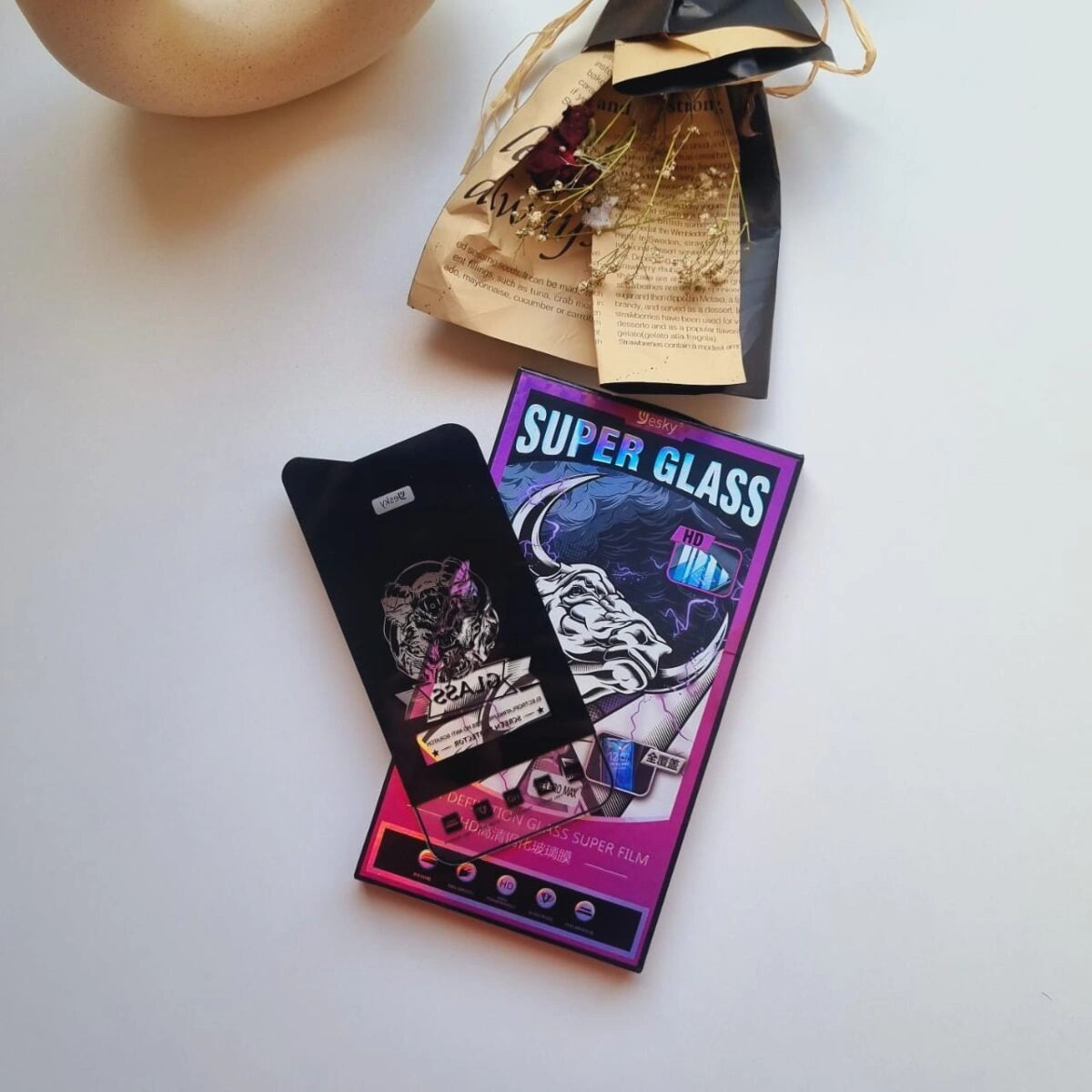 Premium Screen Protector – Ultimate Protection for Your iPhone!