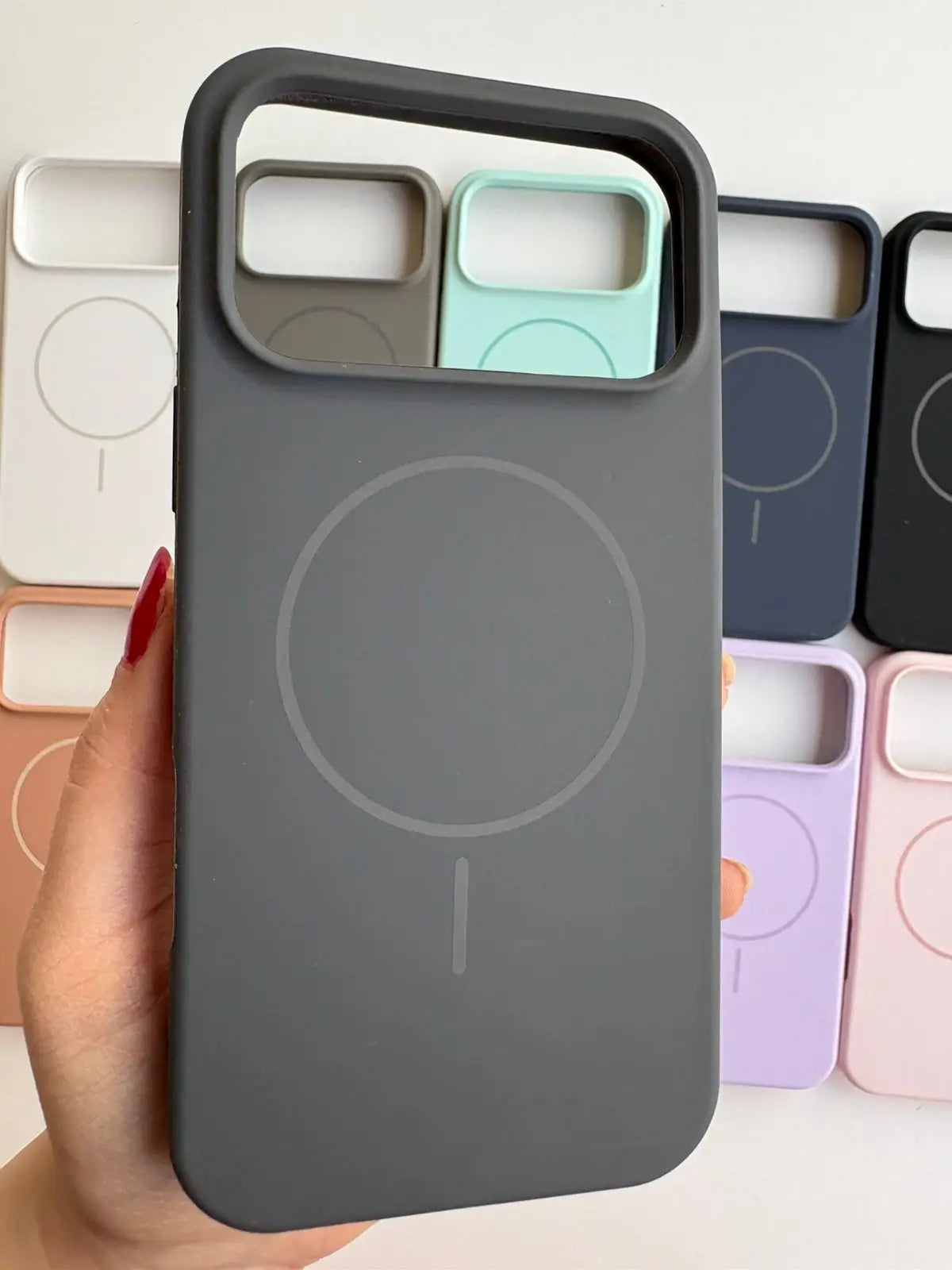 Silicone case with MagSafe