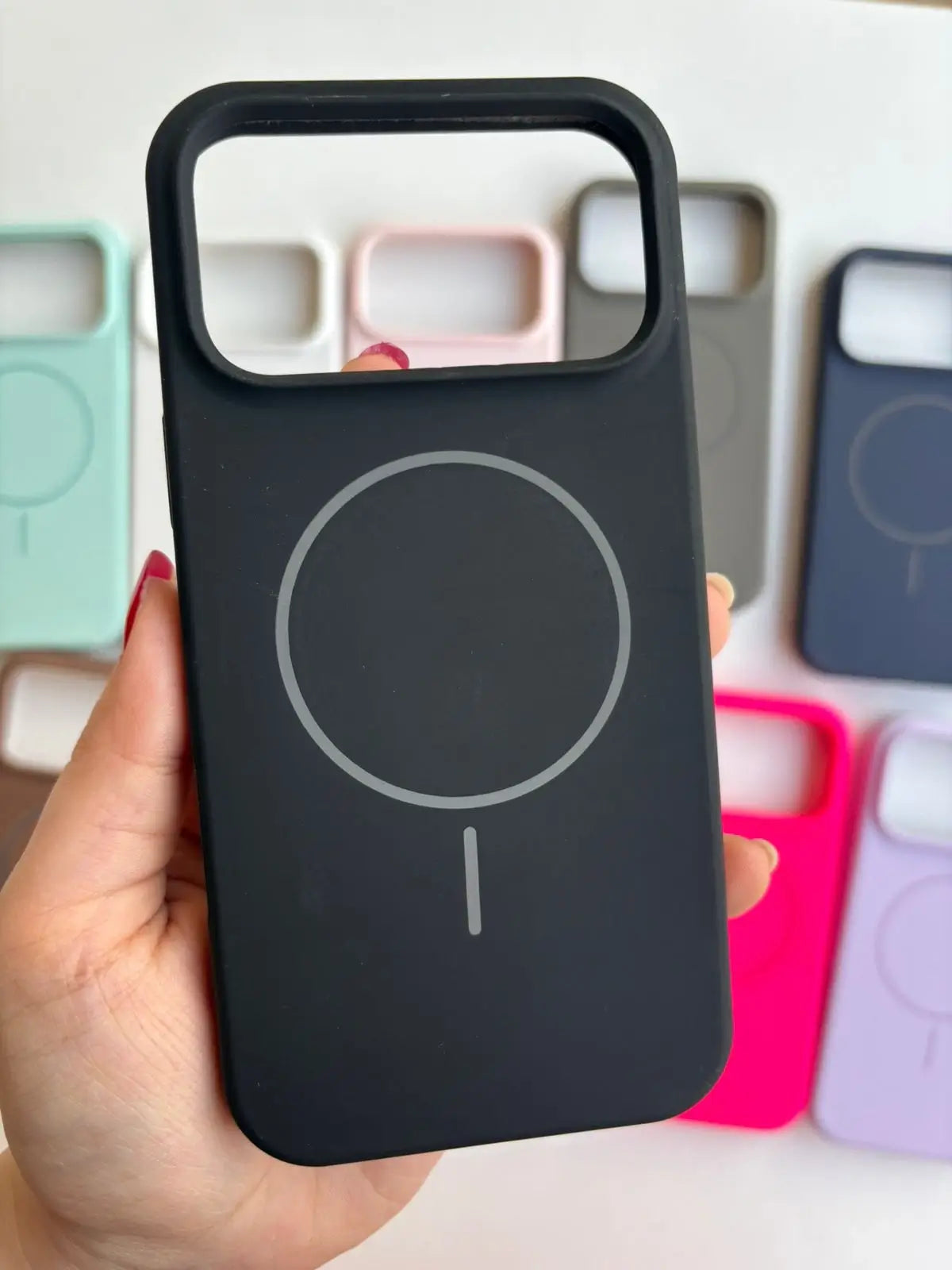 Silicone case with MagSafe