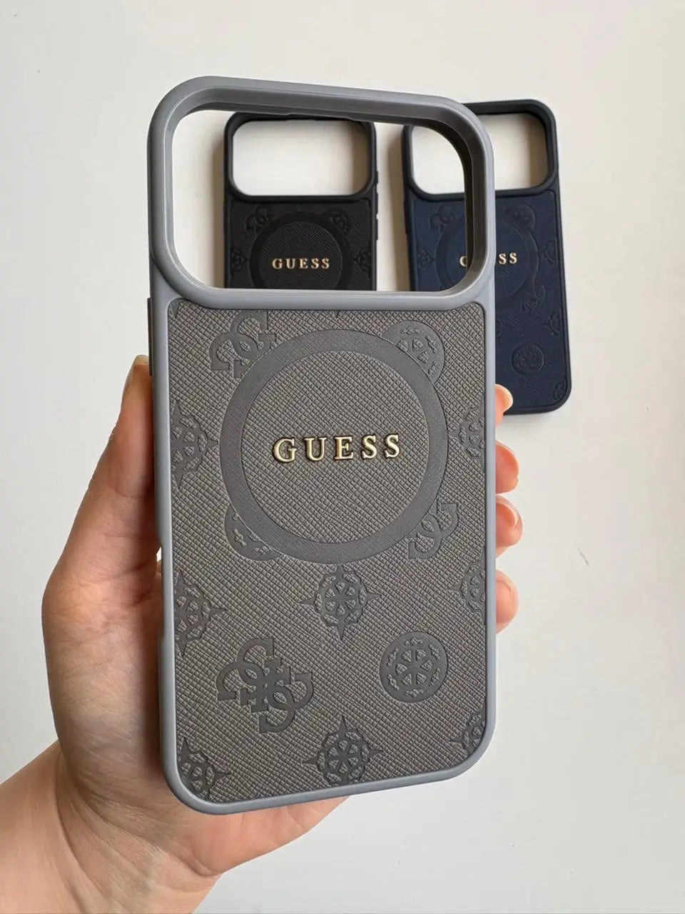 Luxury guess case 