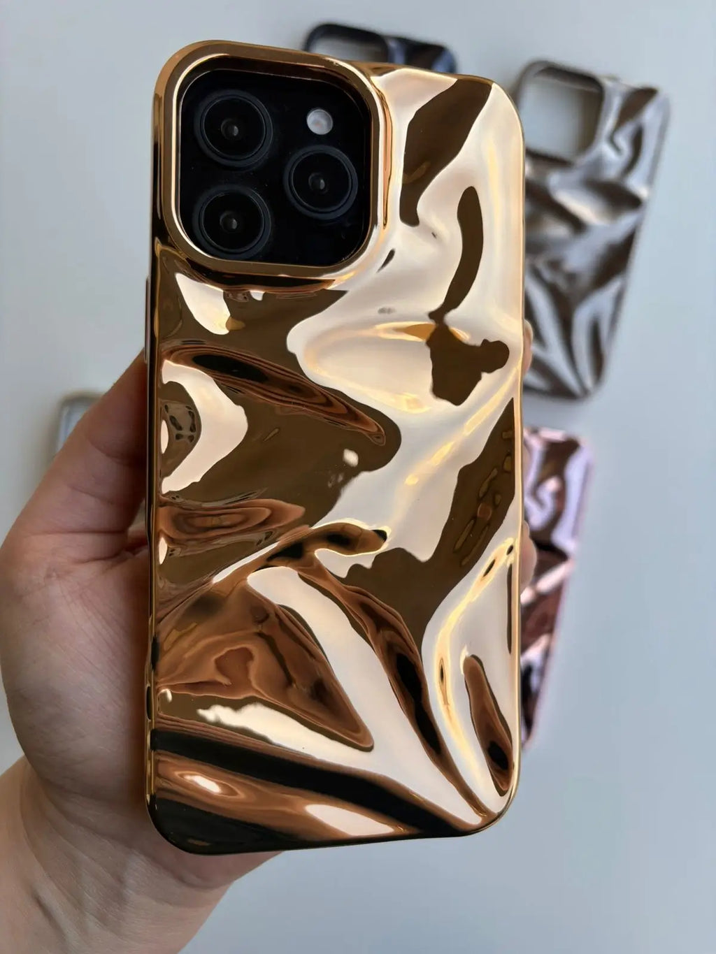 Liquid Mirror Case