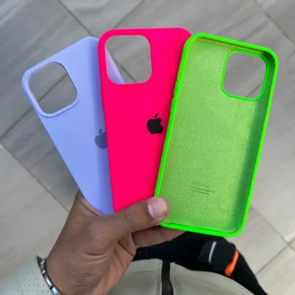 Silicone Case – Soft, Durable & Stylish Protection for Your iPhone! - Image 7