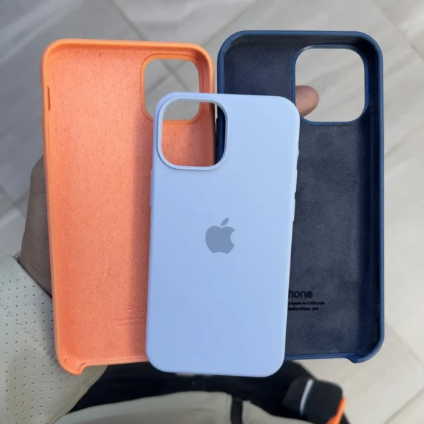 Silicone Case – Soft, Durable & Stylish Protection for Your iPhone! - Image 3