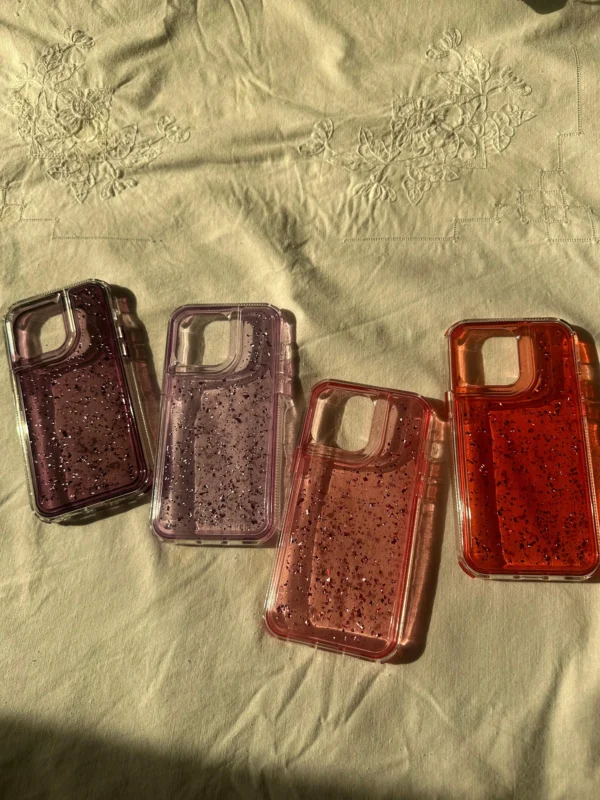 Transparent Glitter case - Image 2